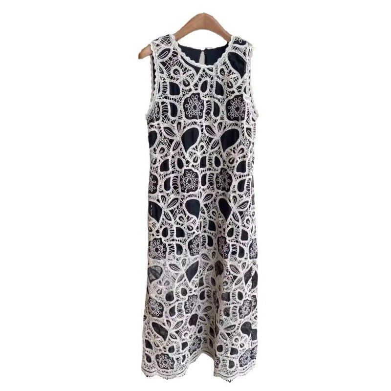 New Arrival: Chic & Minimalist Women's Dress — Slimming, Sleeveless, Mid-Length Design with Cutout Embroidery — Perfect for Commuting or Vacation Wear