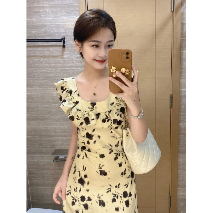 Women's Vintage-Chic Square-Neck Dress — Summer French-Style Tea Dress with Flutter Sleeves, Waist-Cinching Design, and Ditsy Floral Print